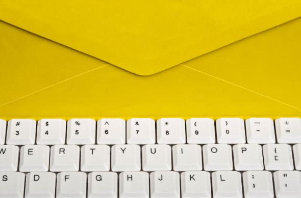 Entenda como os pagamentos por e-mail reduzem os riscos de fraude Entenda como os pagamentos por e-mail reduzem os riscos de fraude