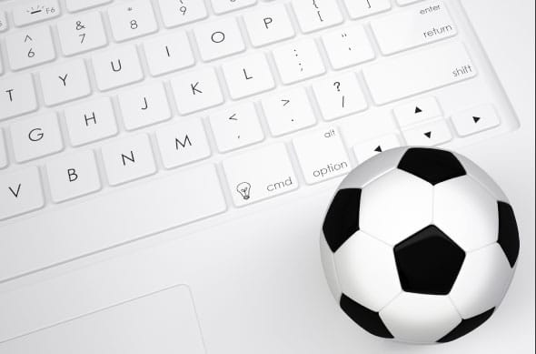 Quer marcar um gol com os fanáticos por futebol? Entre em campo com a publicidade digital segmentada Quer marcar um gol com os fanáticos por futebol? Entre em campo com a publicidade digital segmentada